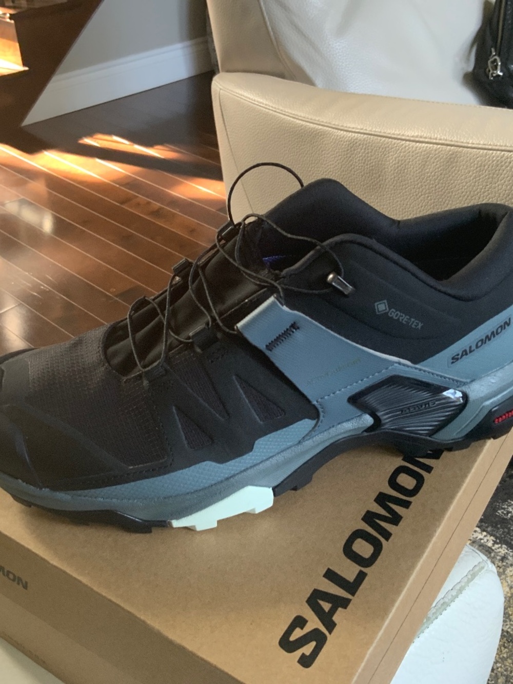Salomon x ultra 4 - size 9